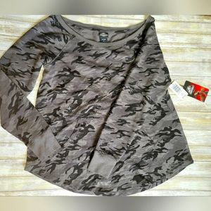 Off shoulder sweatshirt